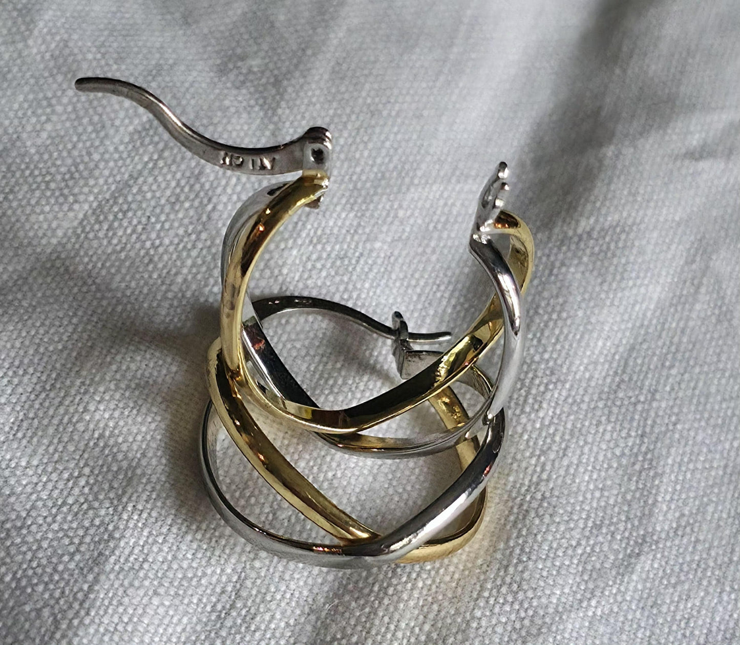 Vintage 1980s Two-Tone Crossover Hoop Earrings – Silver and 14K Vermeil, Elegant Retro Minimalist Style