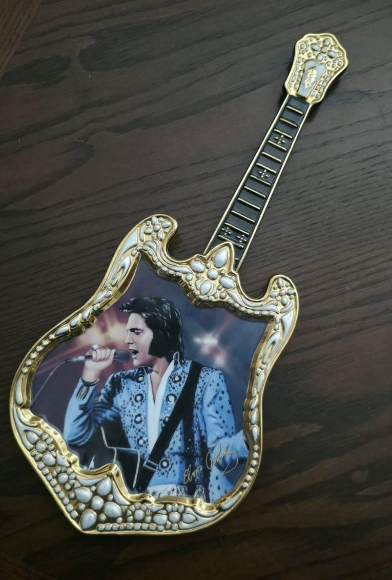 Vintage Elvis Presley Guitar Plate: Bradford Exchange Collector's Memorabilia