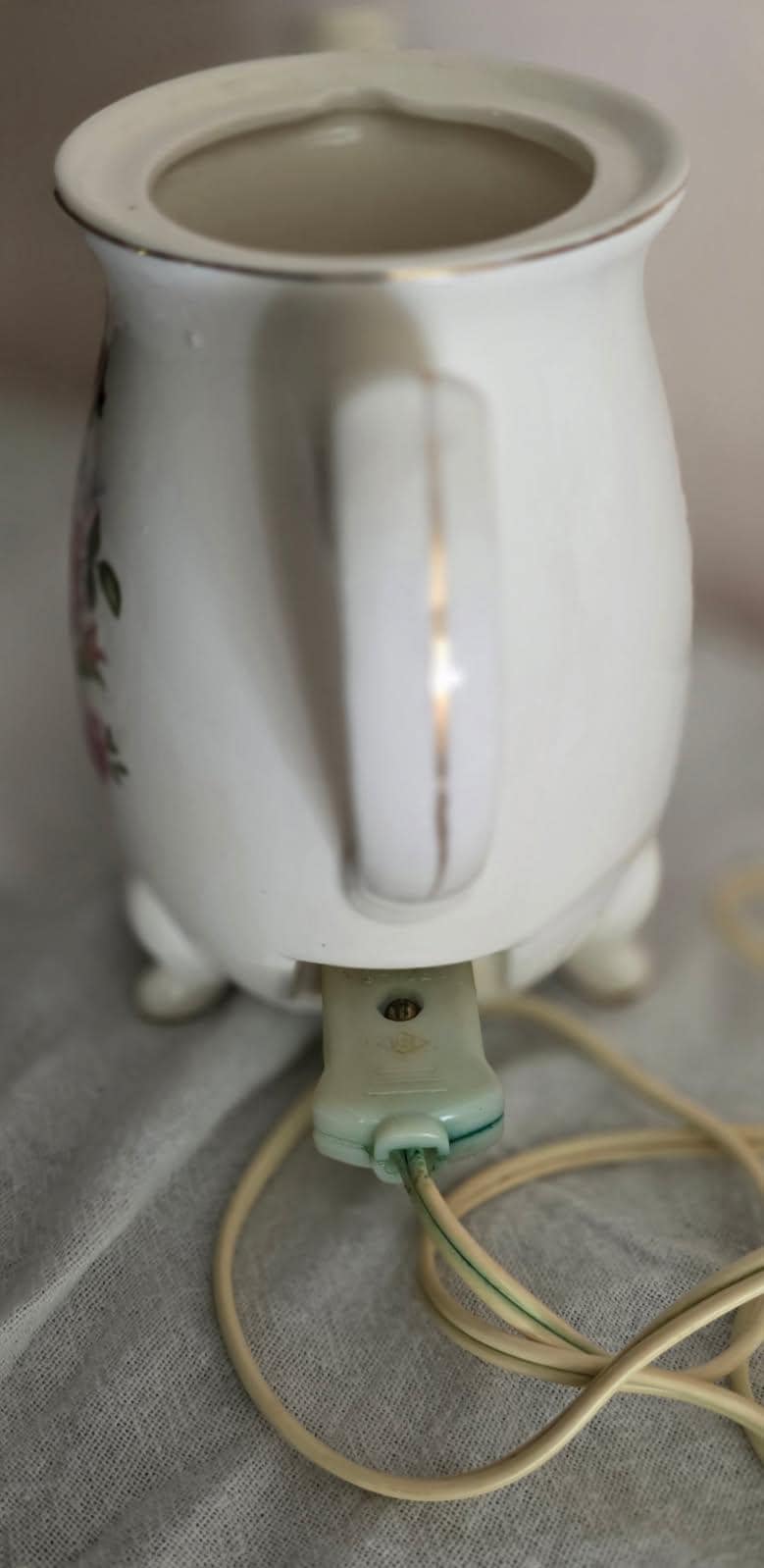 Vintage Moss Rose Electric Teapot: Mid-Century Japan Display Kettle