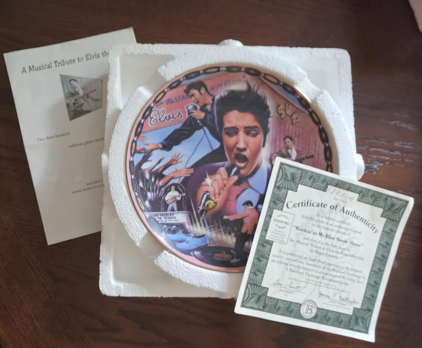 Vintage Elvis Presley Musical Collector Plates: 1994/95 Bradford Exchange, COA