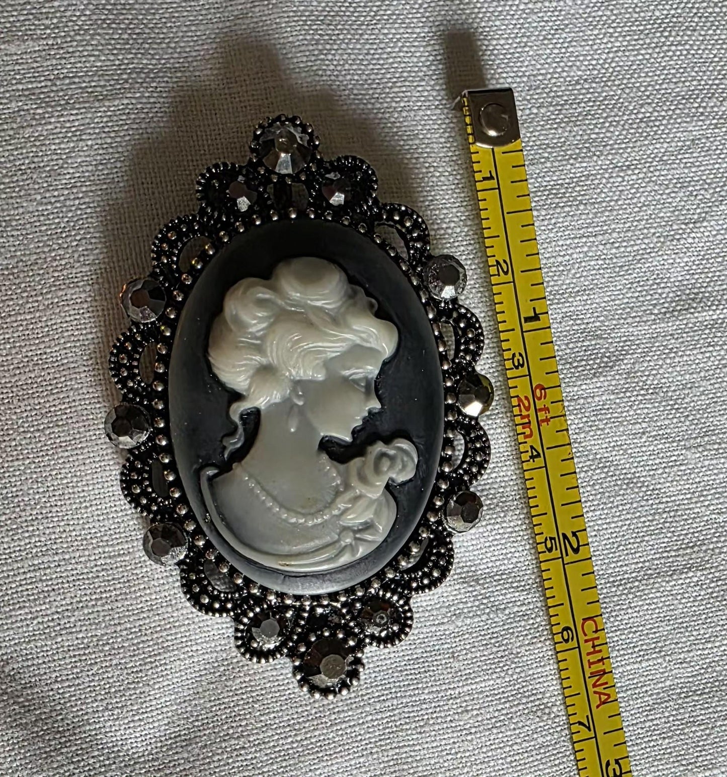 Cameo Noveau Vintage Brooch /Pendant | Victorian Lady Profile | Black & White Resin Cameo Jewelry | Dual Brooch Necklace Gift