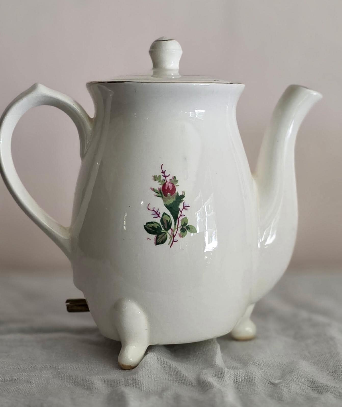 Vintage Moss Rose Electric Teapot: Mid-Century Japan Display Kettle