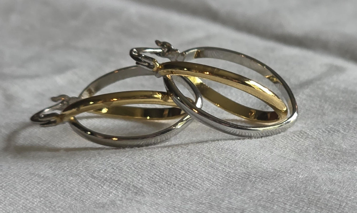 Vintage 1980s Two-Tone Crossover Hoop Earrings – Silver and 14K Vermeil, Elegant Retro Minimalist Style